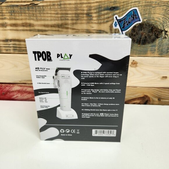 TPOB Play Clipper - WHITE OUT Edition - W CHARGING STAND NEW IN BOX SEALED - Picture 3 of 10